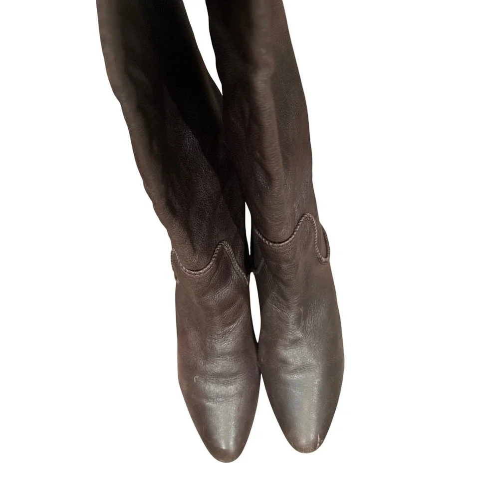 Frye embrace timeless